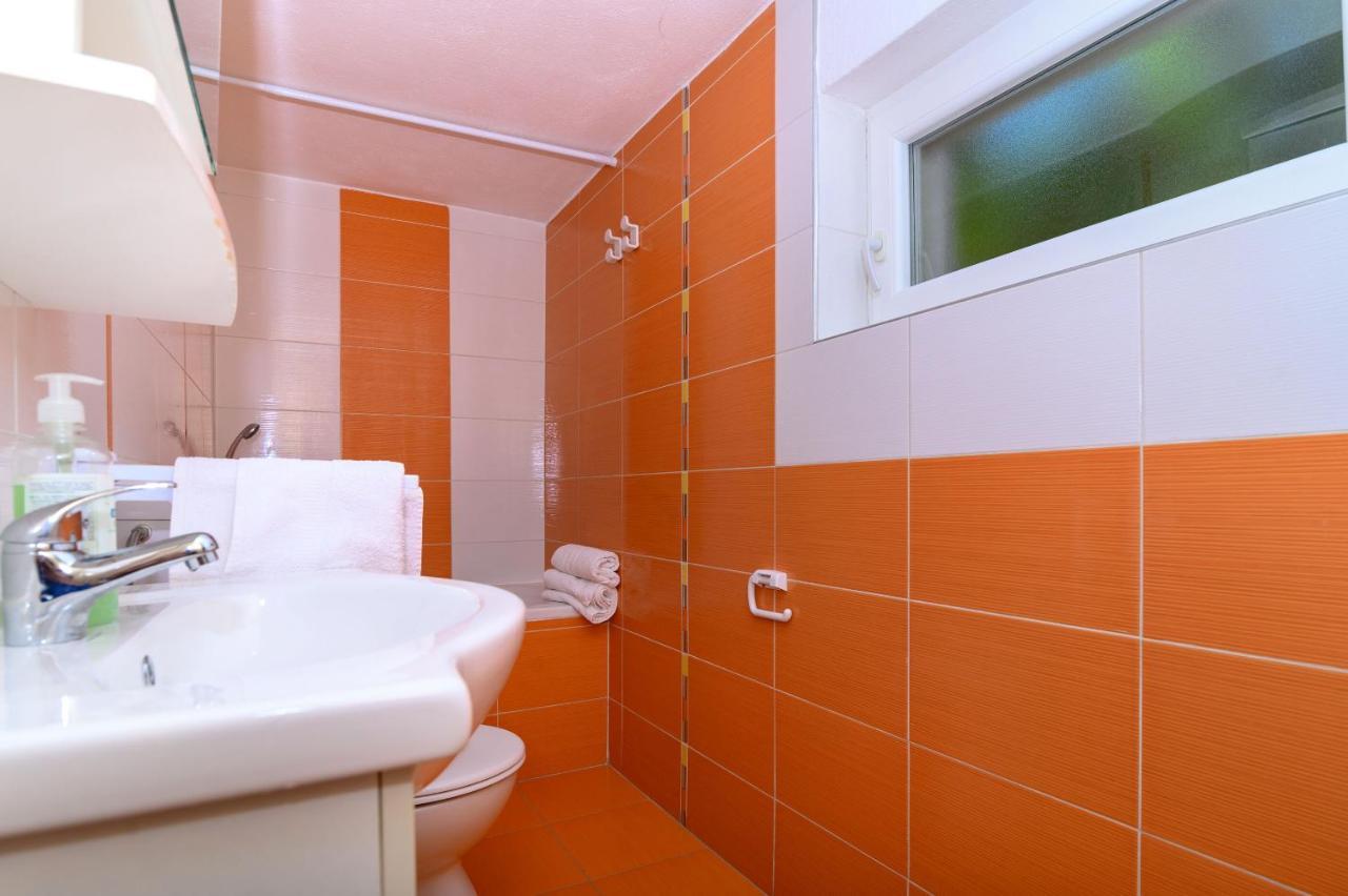 Apartments Vice Трогір Екстер'єр фото