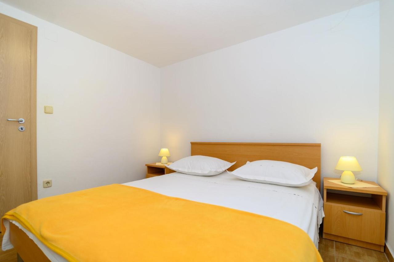 Apartments Vice Трогір Екстер'єр фото