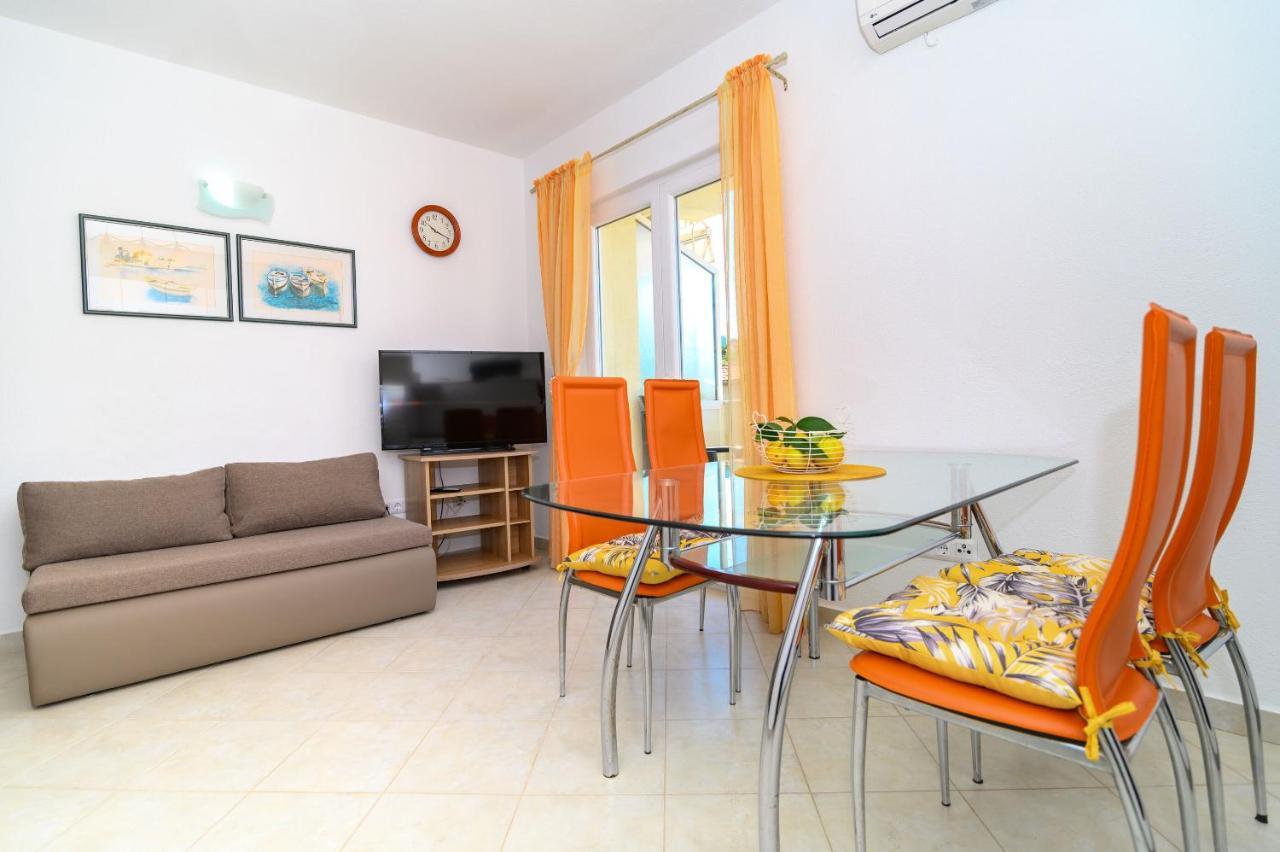 Apartments Vice Трогір Екстер'єр фото