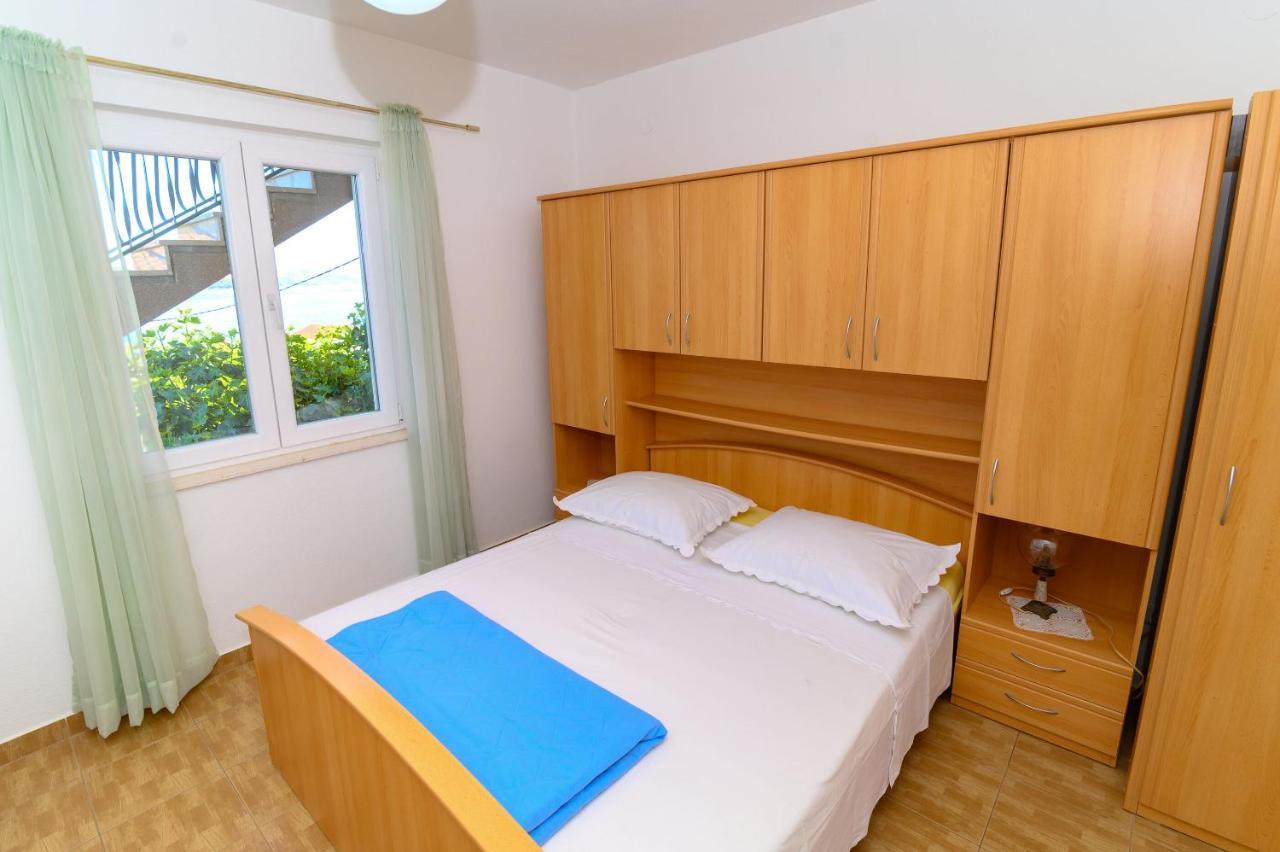 Apartments Vice Трогір Екстер'єр фото